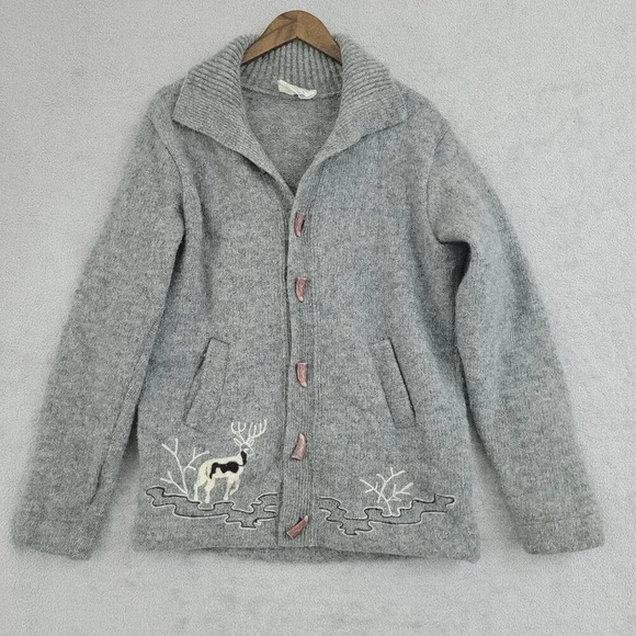 Vintage Caldwell Reindeer Mens XL 100% Wool Cardigan Sweater Made in Canada 16PT - Picture 1 of 10